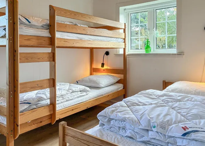 2 Bedroom Beautiful In